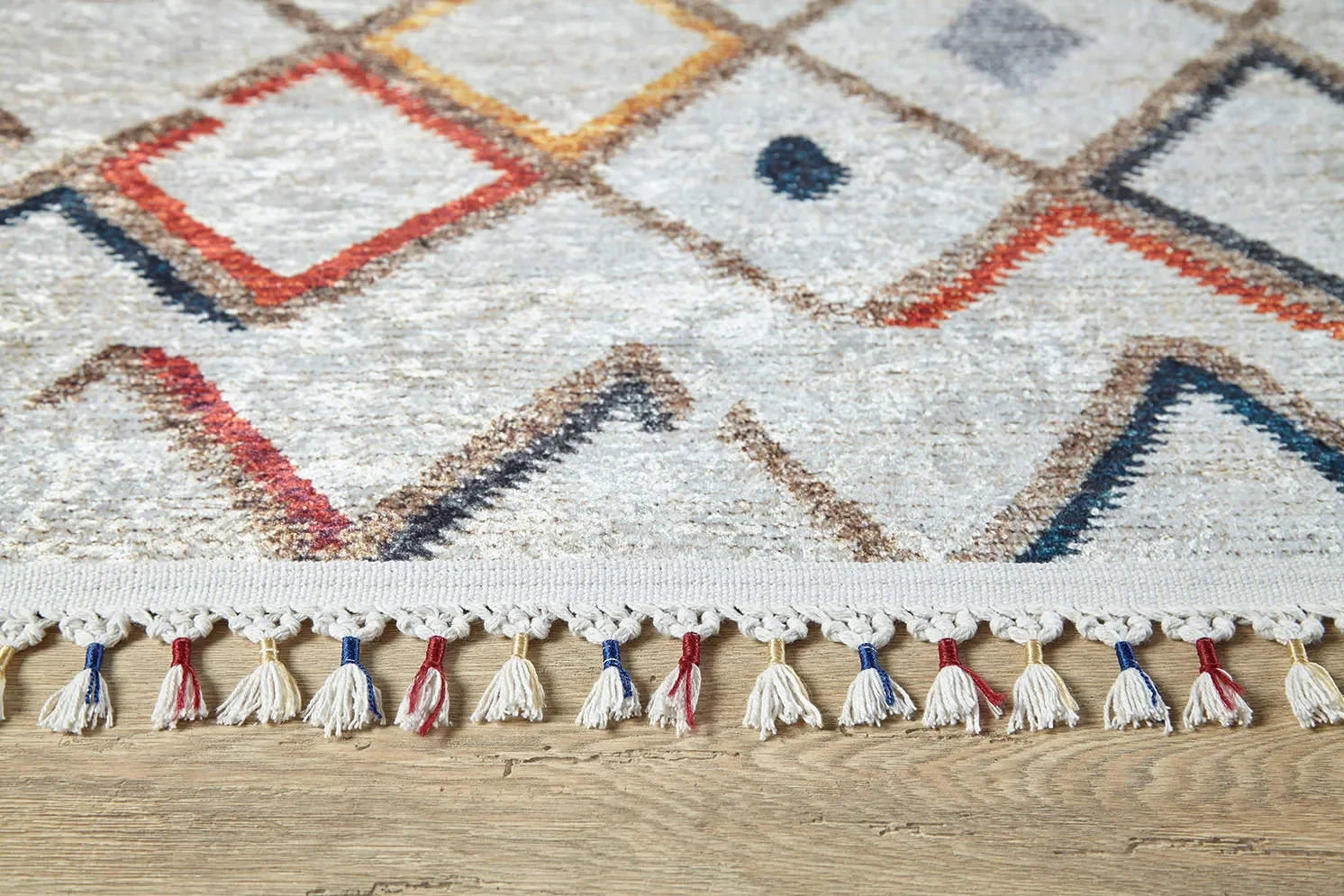 Fas Tarzı Geometrik Desenli Bohem Kilim Halı