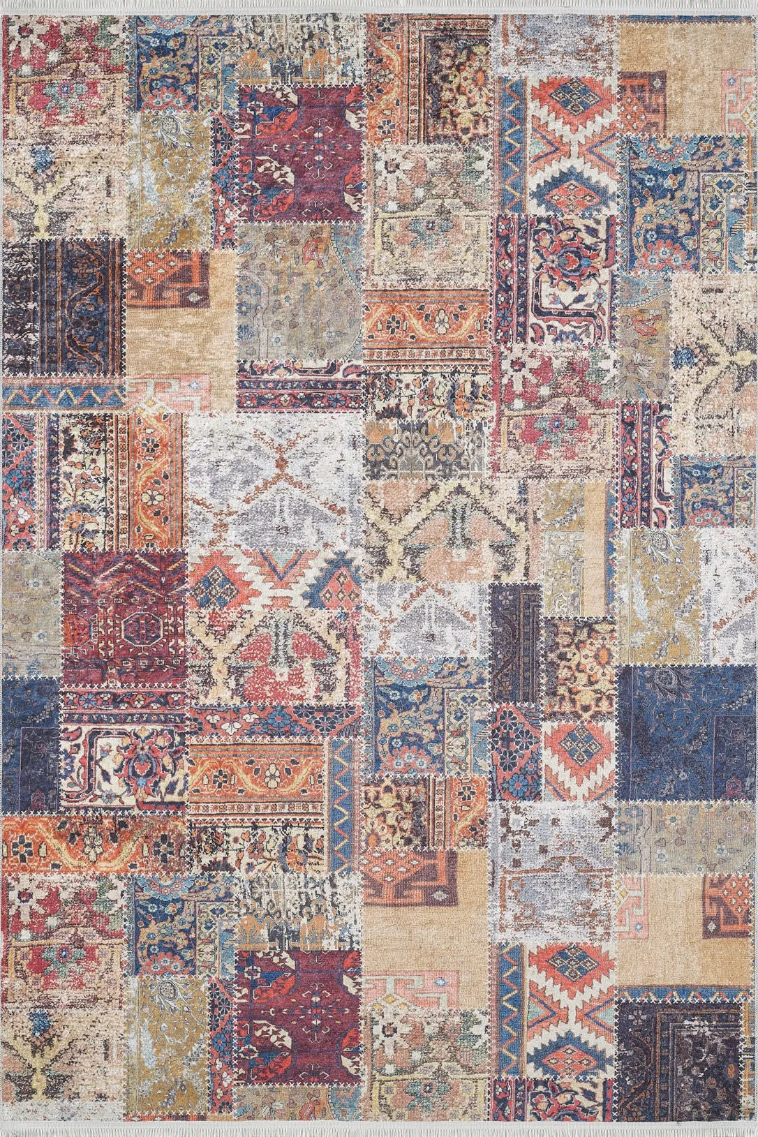 Çok Renkli Eskitme Desenli Patchwork Halı