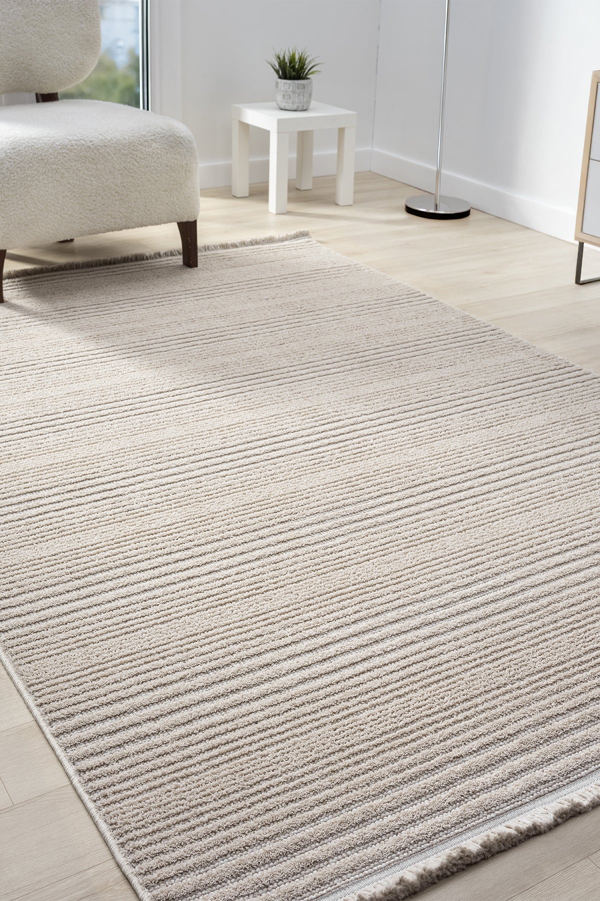 Çizgili Halı Modelleri Nelerdir? – Modern Halı Rehberi