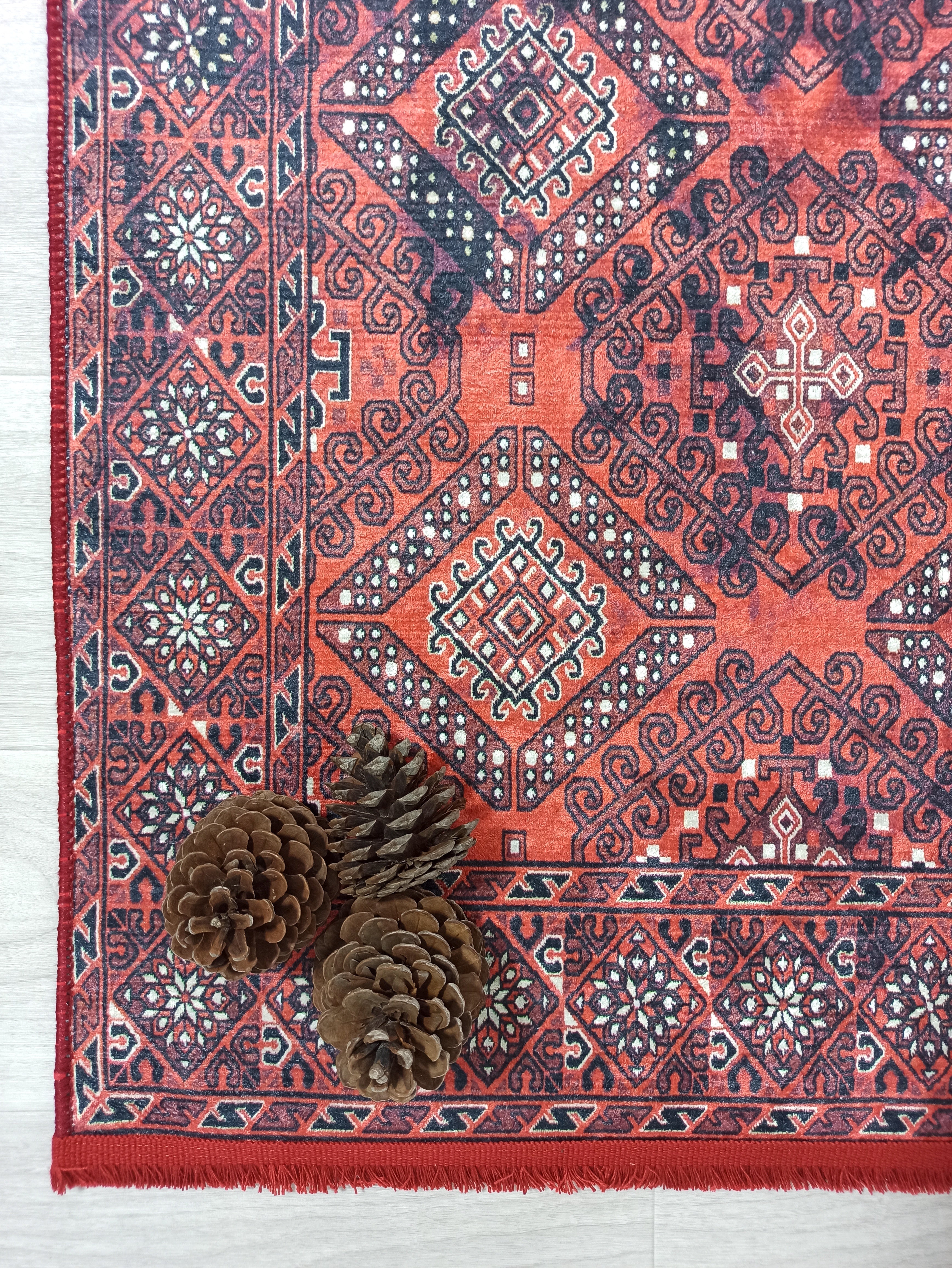 Kırmızı Uşak Vintage Tarzı Koridor Halısı - Pera Halı