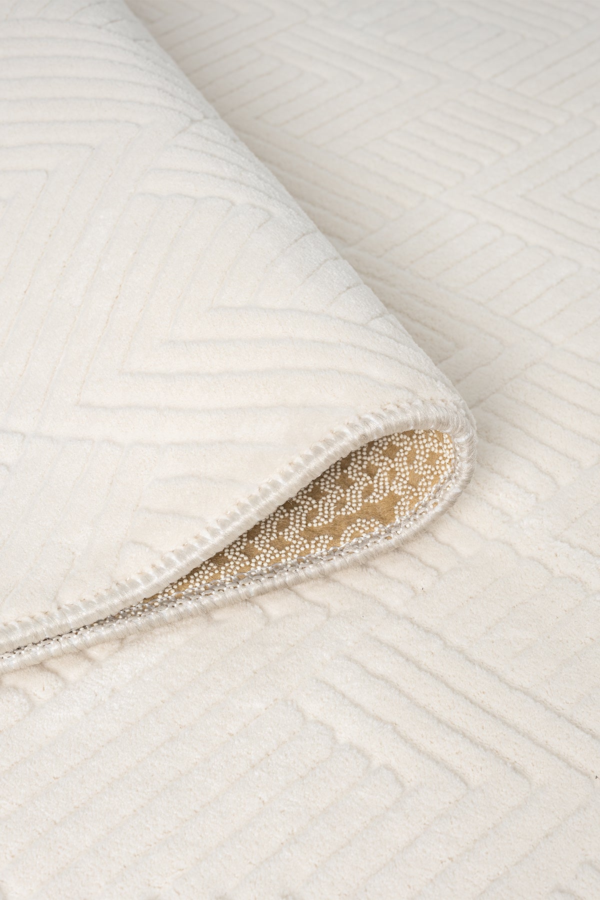 Ekru Zikzak Chevron Elmas Desen Modern Halı