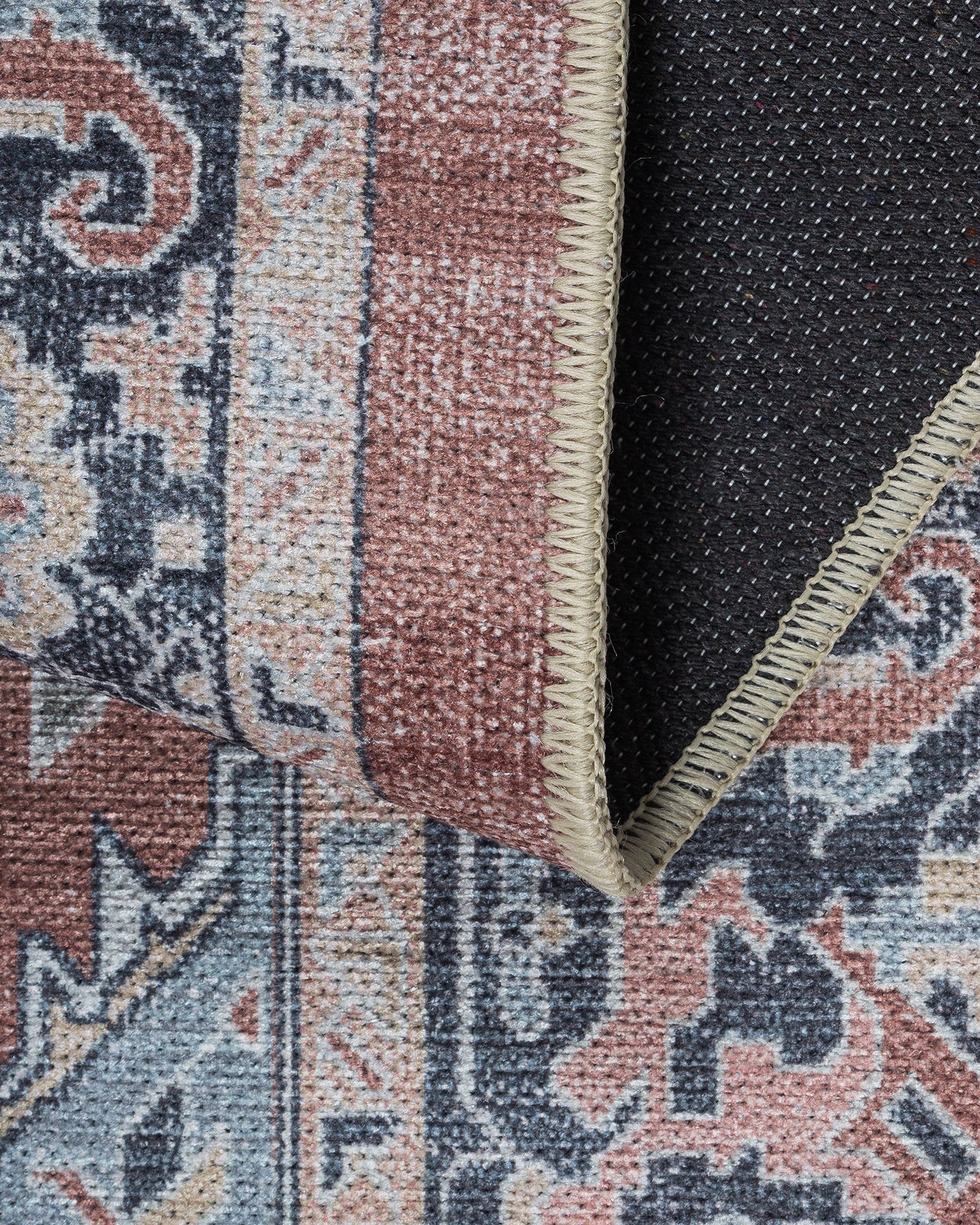 Uşak Blau-Roter Vintage-Kelim-Teppich