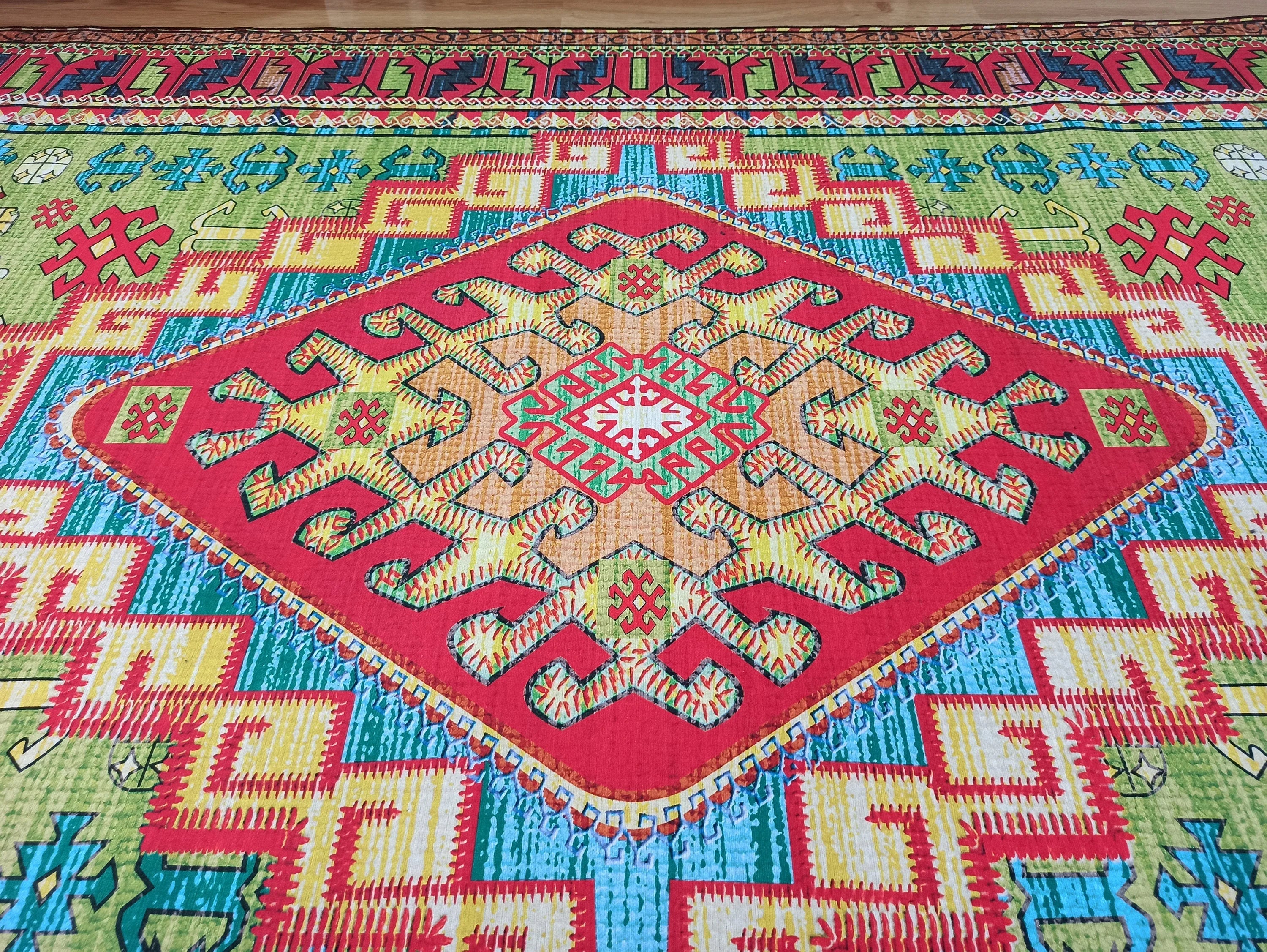 Gray Geometric Patterned Vintage Carpet