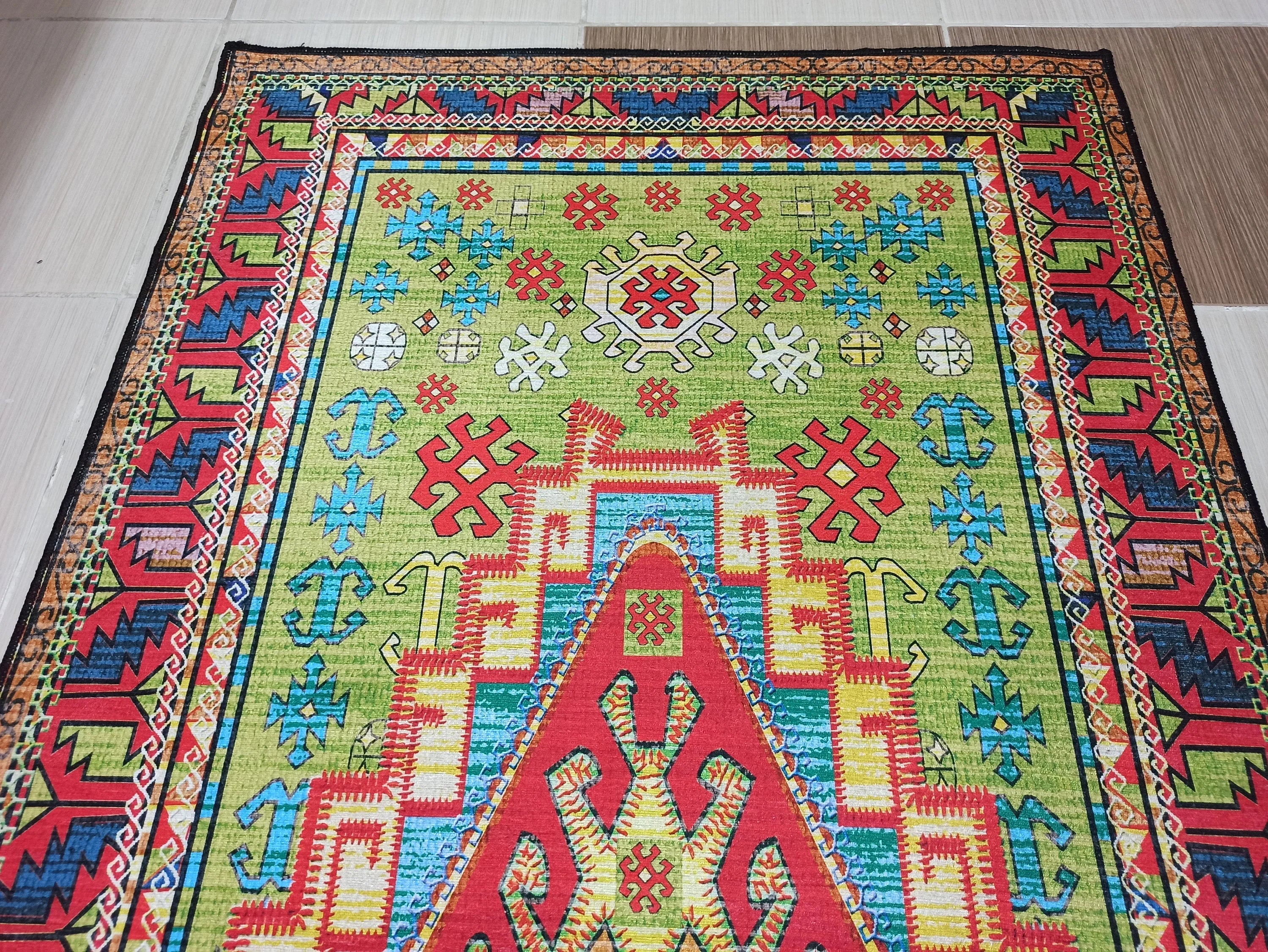 Gray Geometric Patterned Vintage Carpet