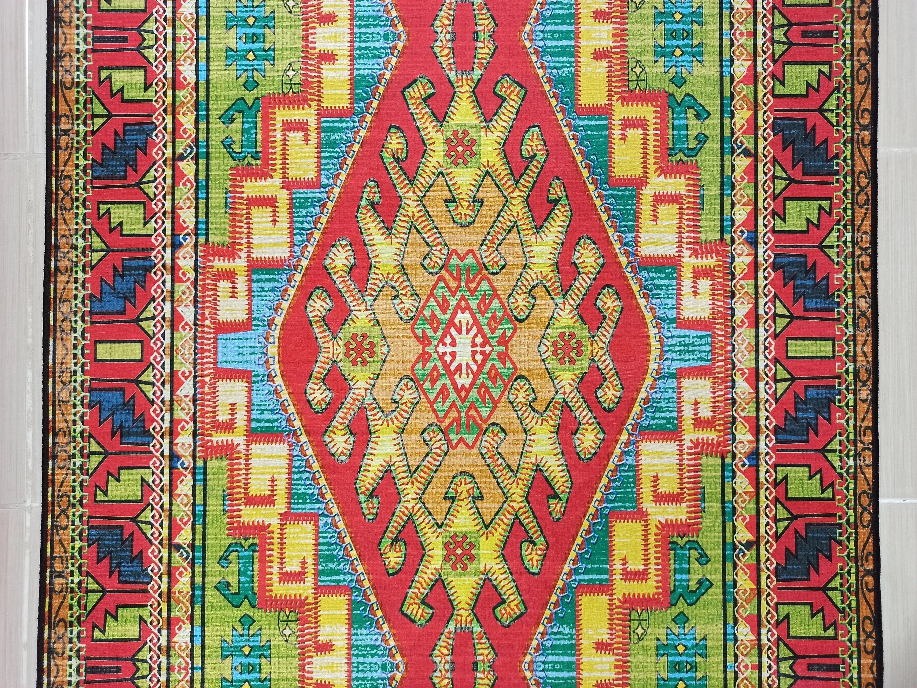 Gray Geometric Patterned Vintage Carpet