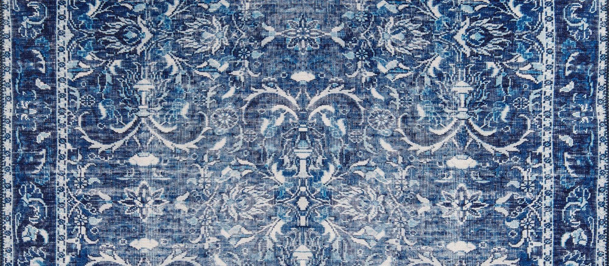 Lacivert ve Beyaz Yoğun Çiçekli Vintage Halı