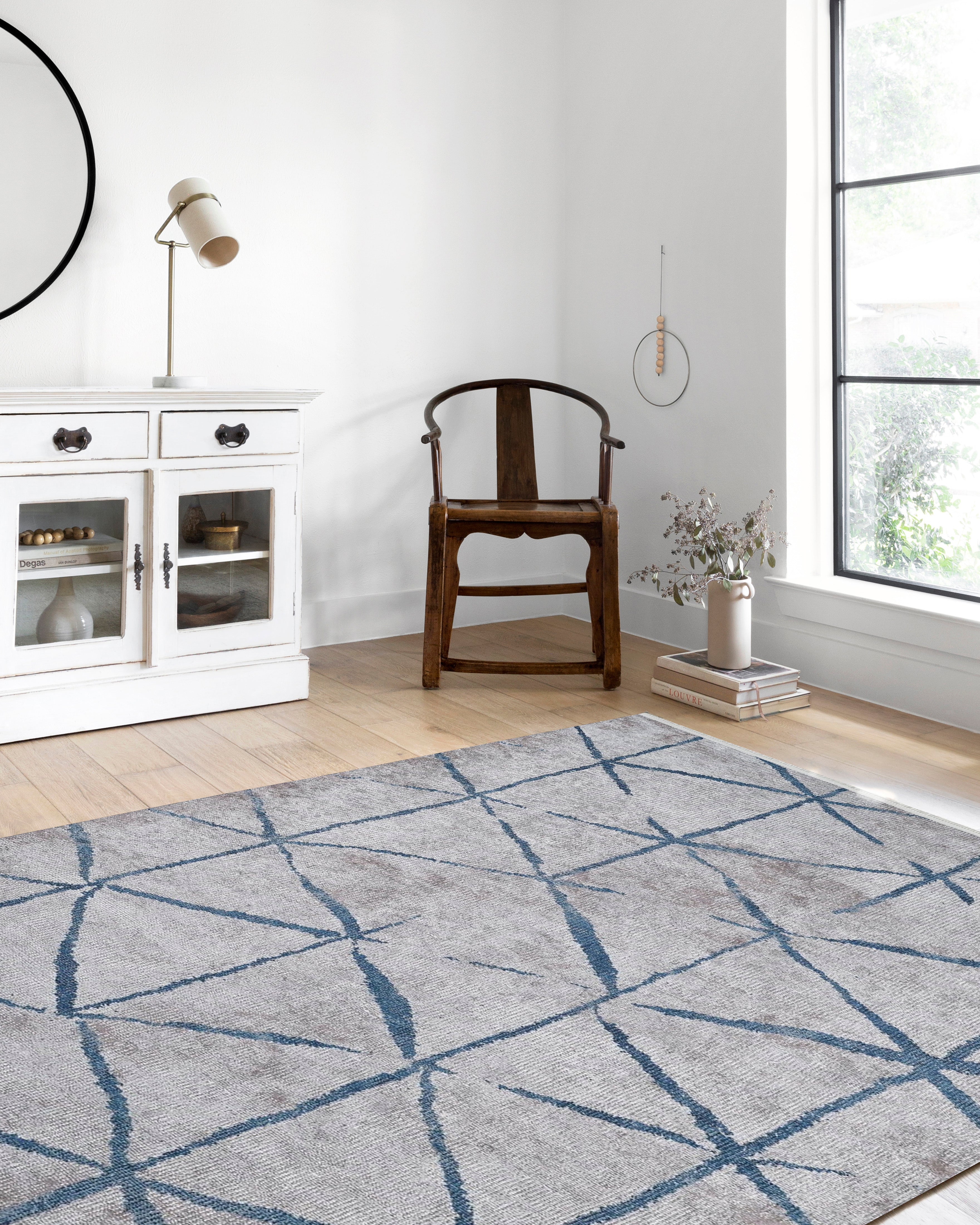 Modern Geometrik Çizgili Halı