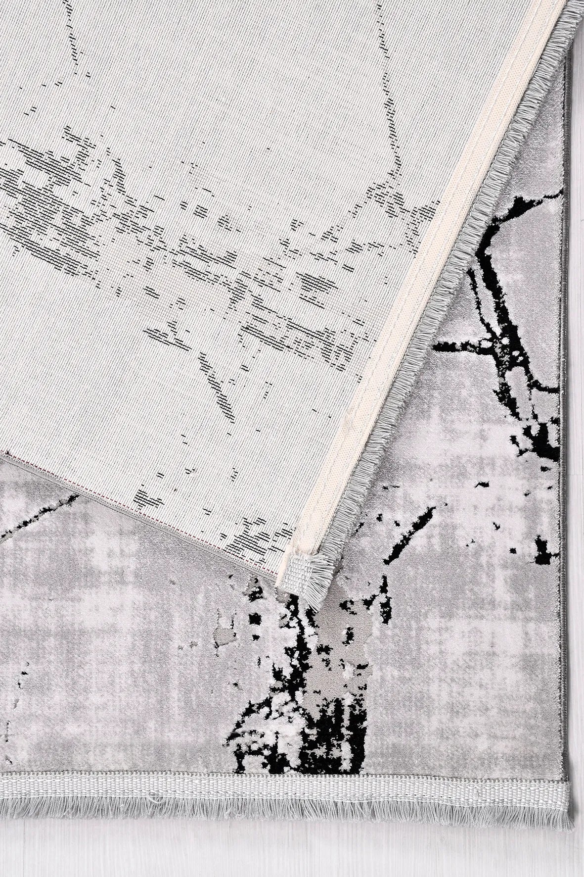 Gri ve Siyah Mermer Desenli Modern Halı