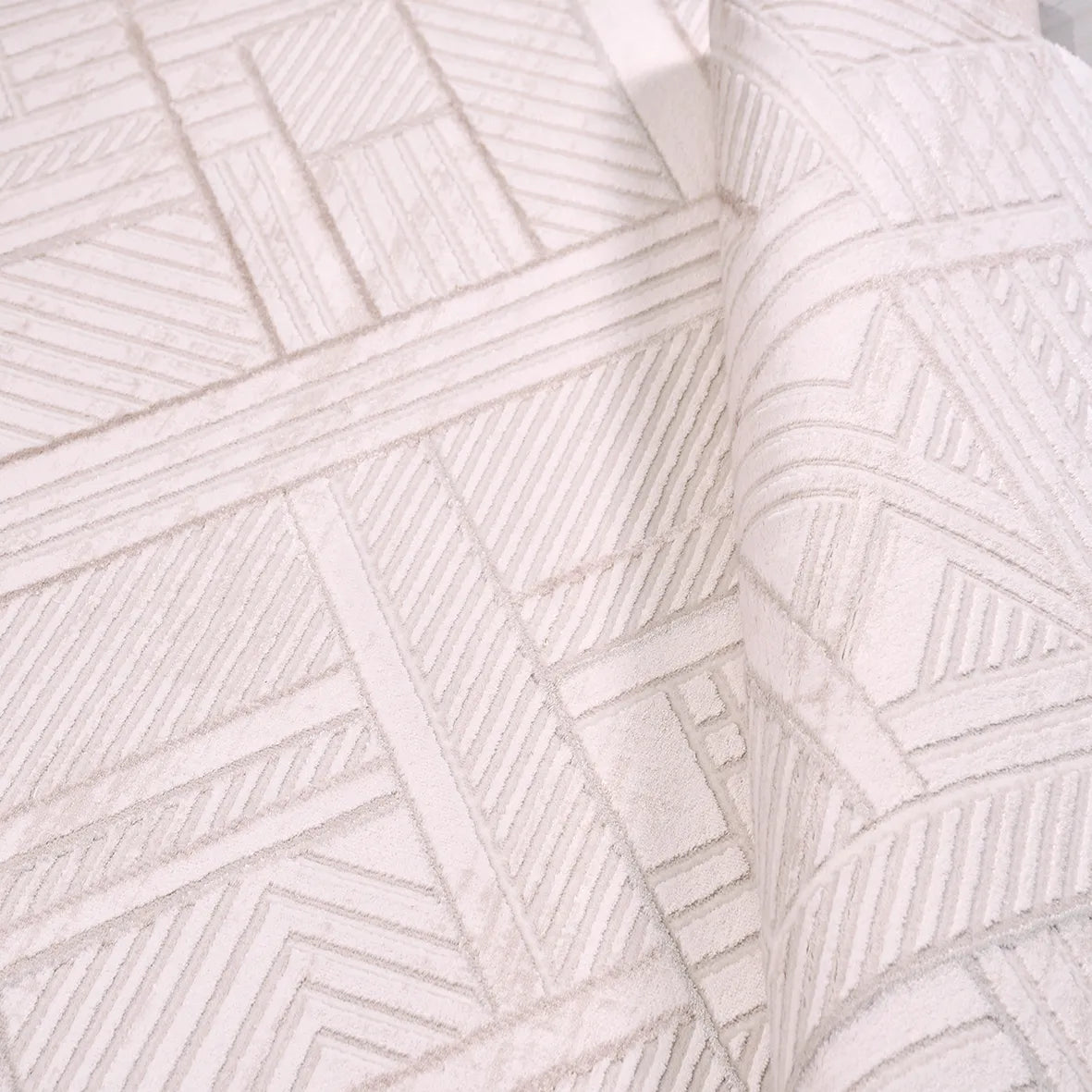 BONAPARTE-Vizon/Krem- Özel Ölçü-Salon , Oturma Odası ve Koridor Halısı-Robot Süpürge Uyumlu-Kolay Temizlenebilir-Uygun Fiyat