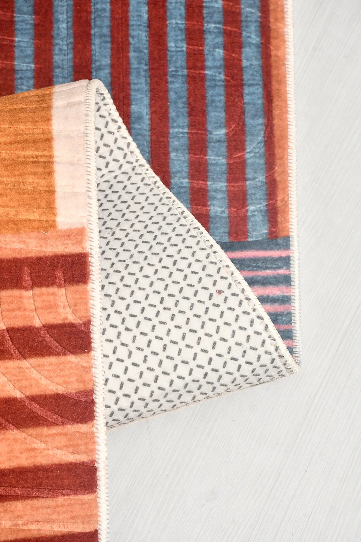 Renkli Kareli Patchwork Yıkanabilir Halı