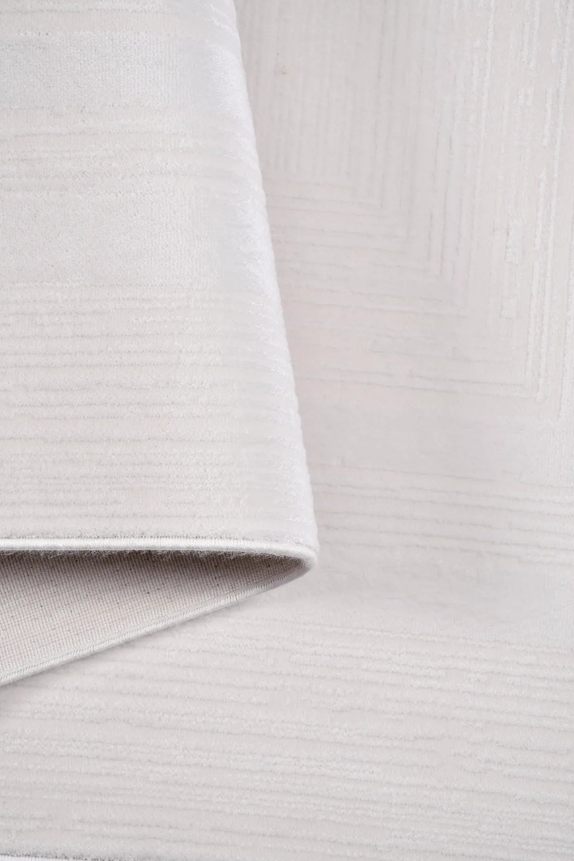 Ekru Sade Dokulu Modern Halı
