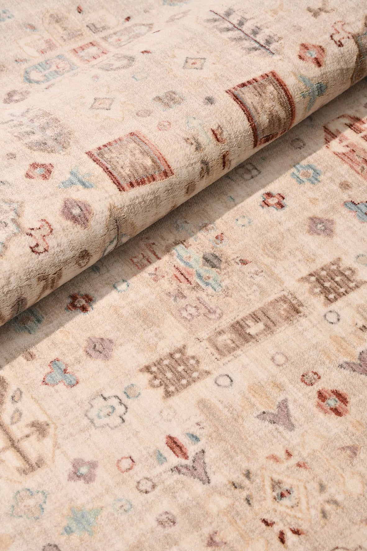 Bej ve Mavi Klasik Vintage Halı