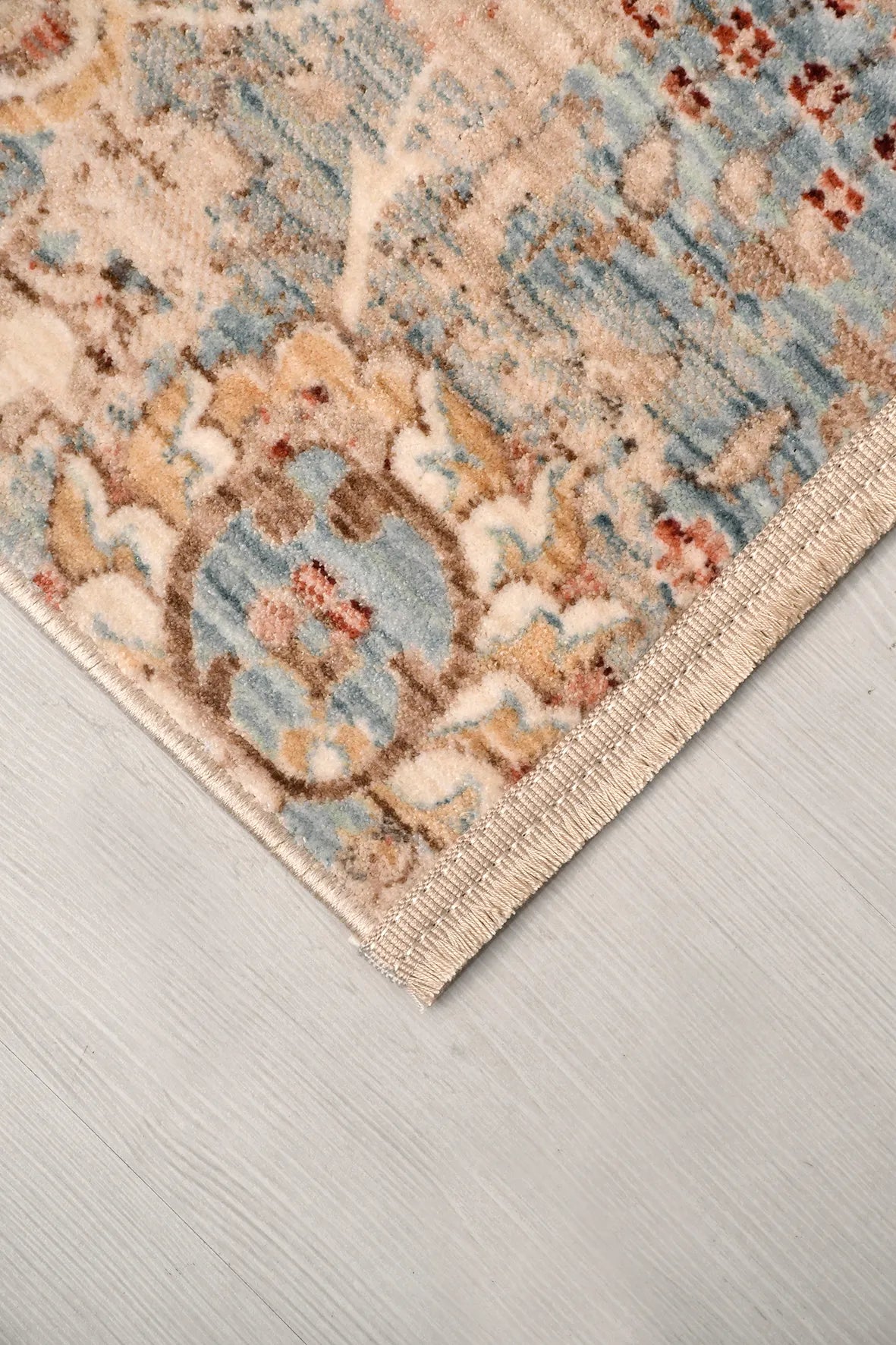 Mavi ve Bej Vintage Çiçek Desenli Halı