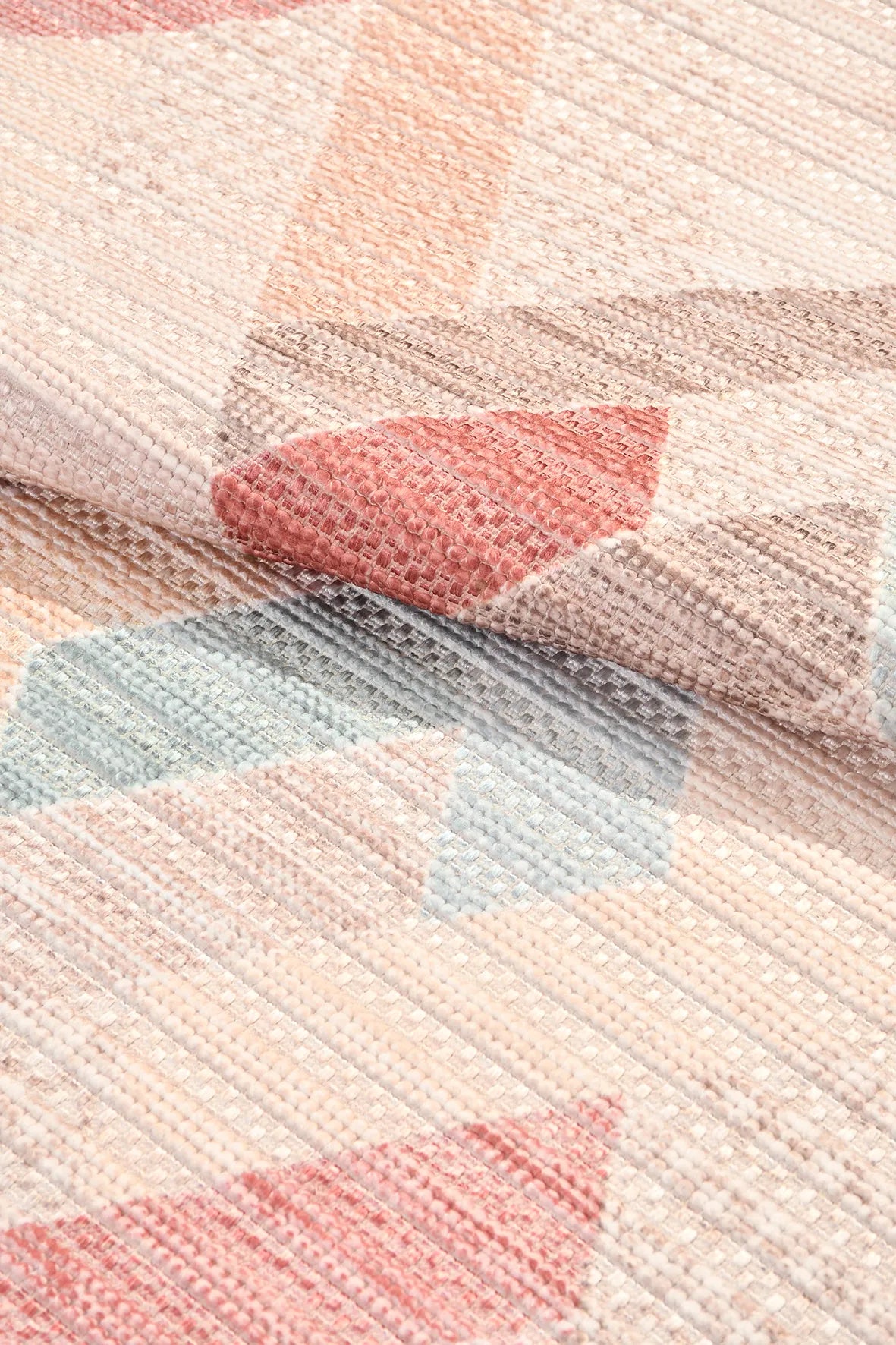 Pastel Renkli Geometrik Desenli Halı