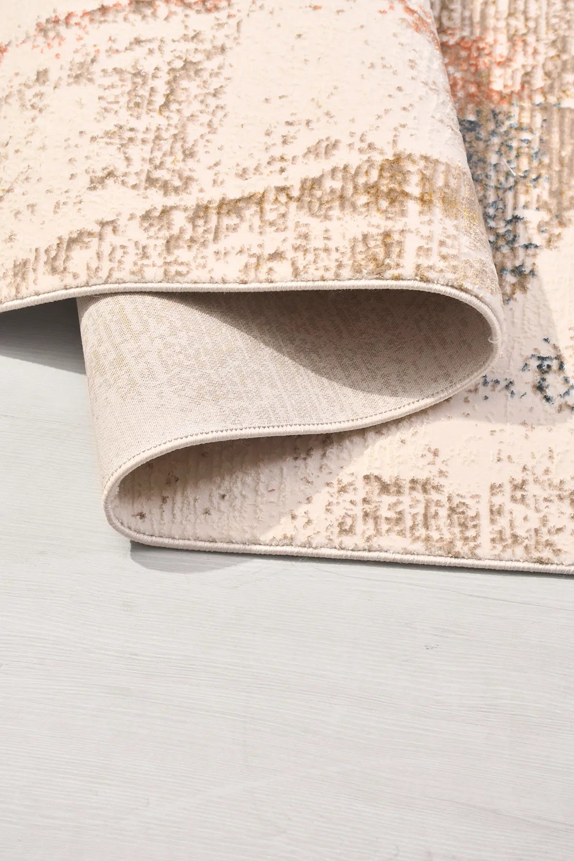 Krem ve Hardal Soyut Eskitme Halı