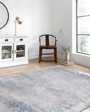 Geometrischer schwarzgrauer Teppich