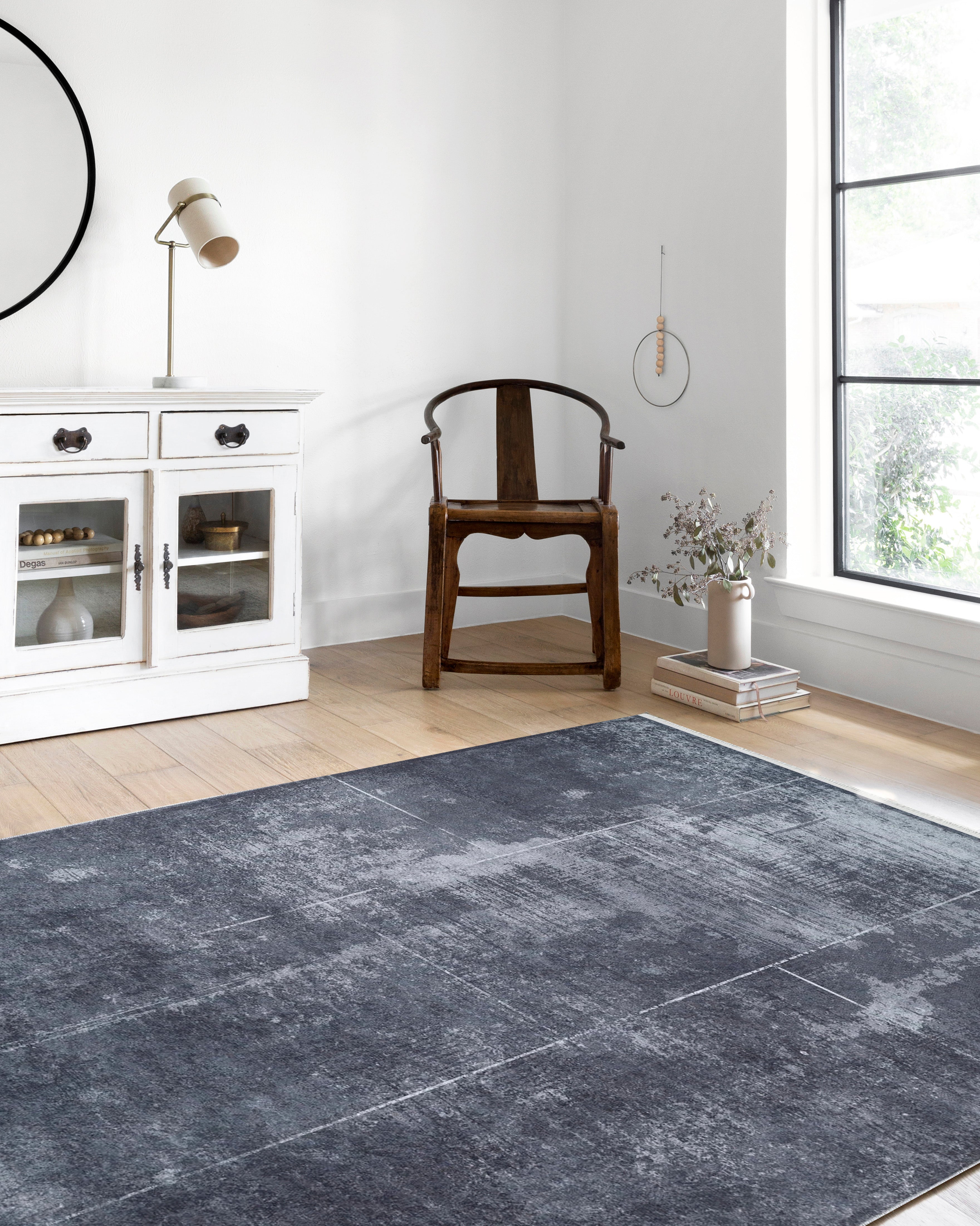 Blassrosa, cremebeige, geometrisch gemusterter Kelim-Teppich