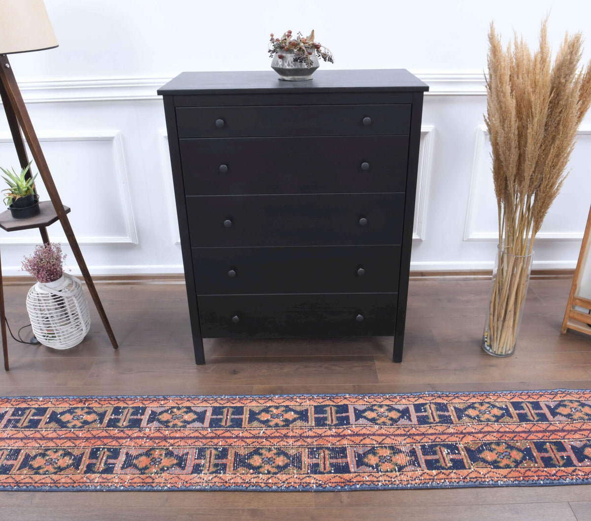 44x335 cm turuncu ve siyah oryantal desenli patchwork vintage yolluk – üstten tam görünüm