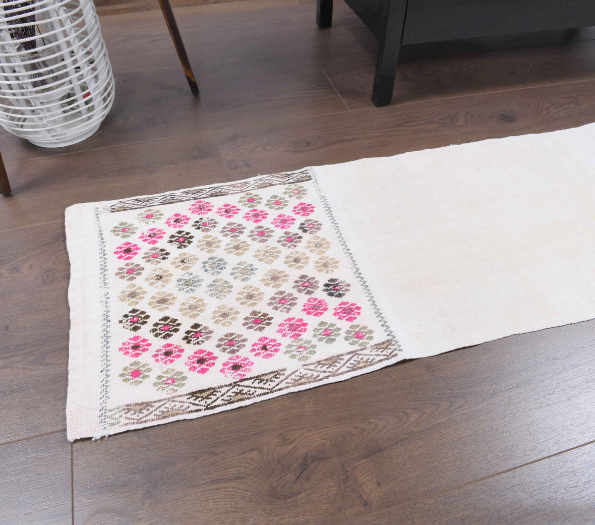 Tek parça el dokuma vintage yolluk 43x212 cm (0,91 m²) – Pera Halı