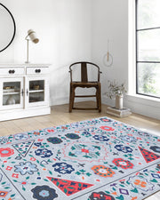 Açık Mavi Çok Renkli Çiçek Desenli Etnik Kilim Halı