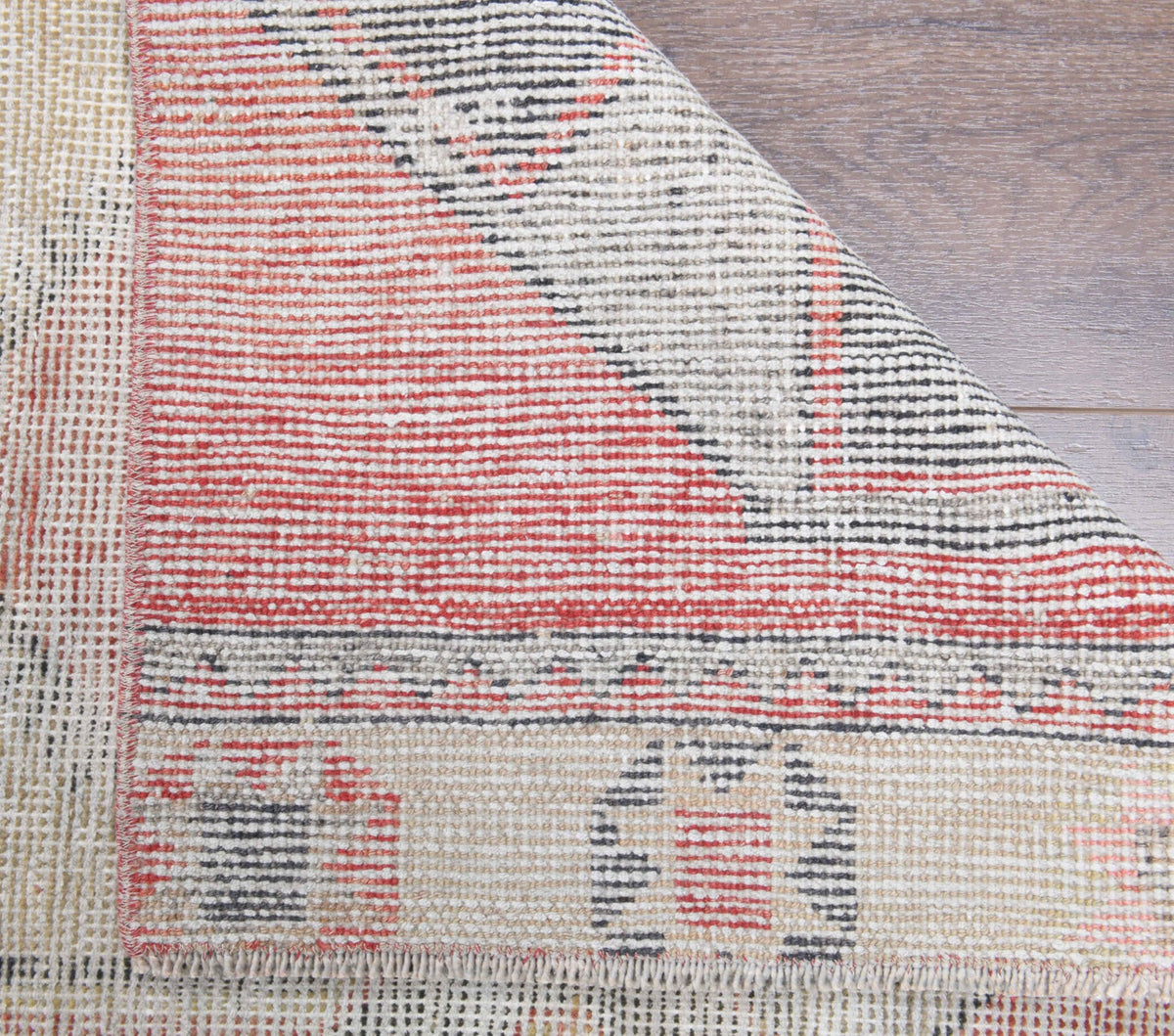 El yapımı vintage yolluk 74x396 cm soyut desenli yün - desen detayı