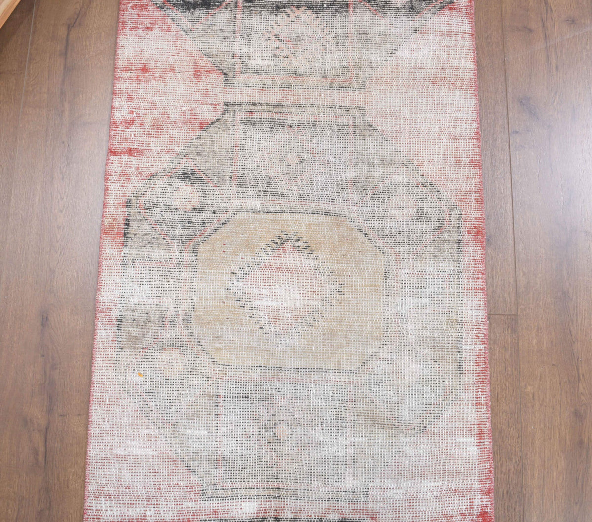 El yapımı vintage yolluk 74x396 cm soyut desenli yün - mekan görünümü