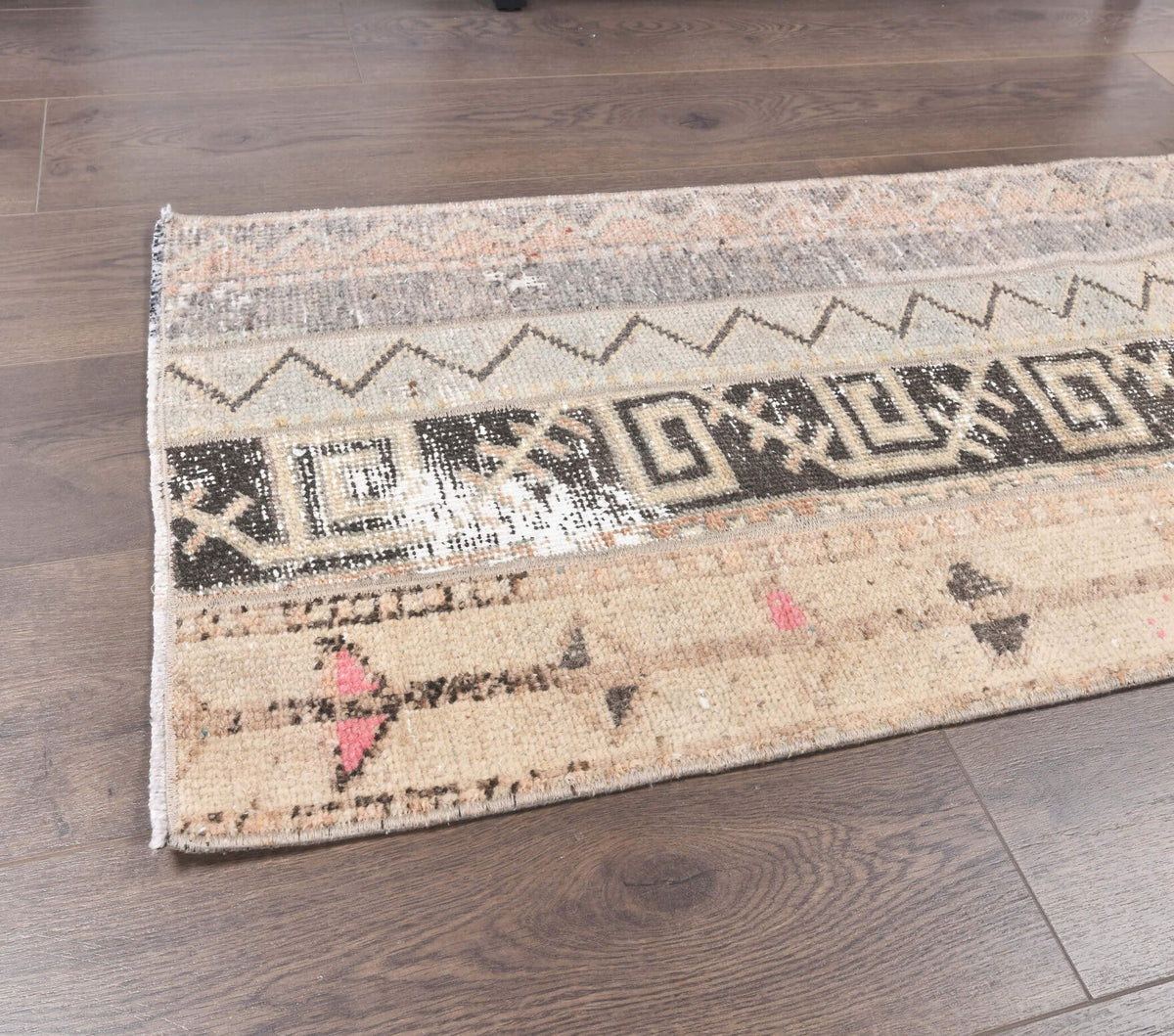 El yapımı vintage yolluk 58x180 cm patchwork desenli yün - yakın çekim doku detayı