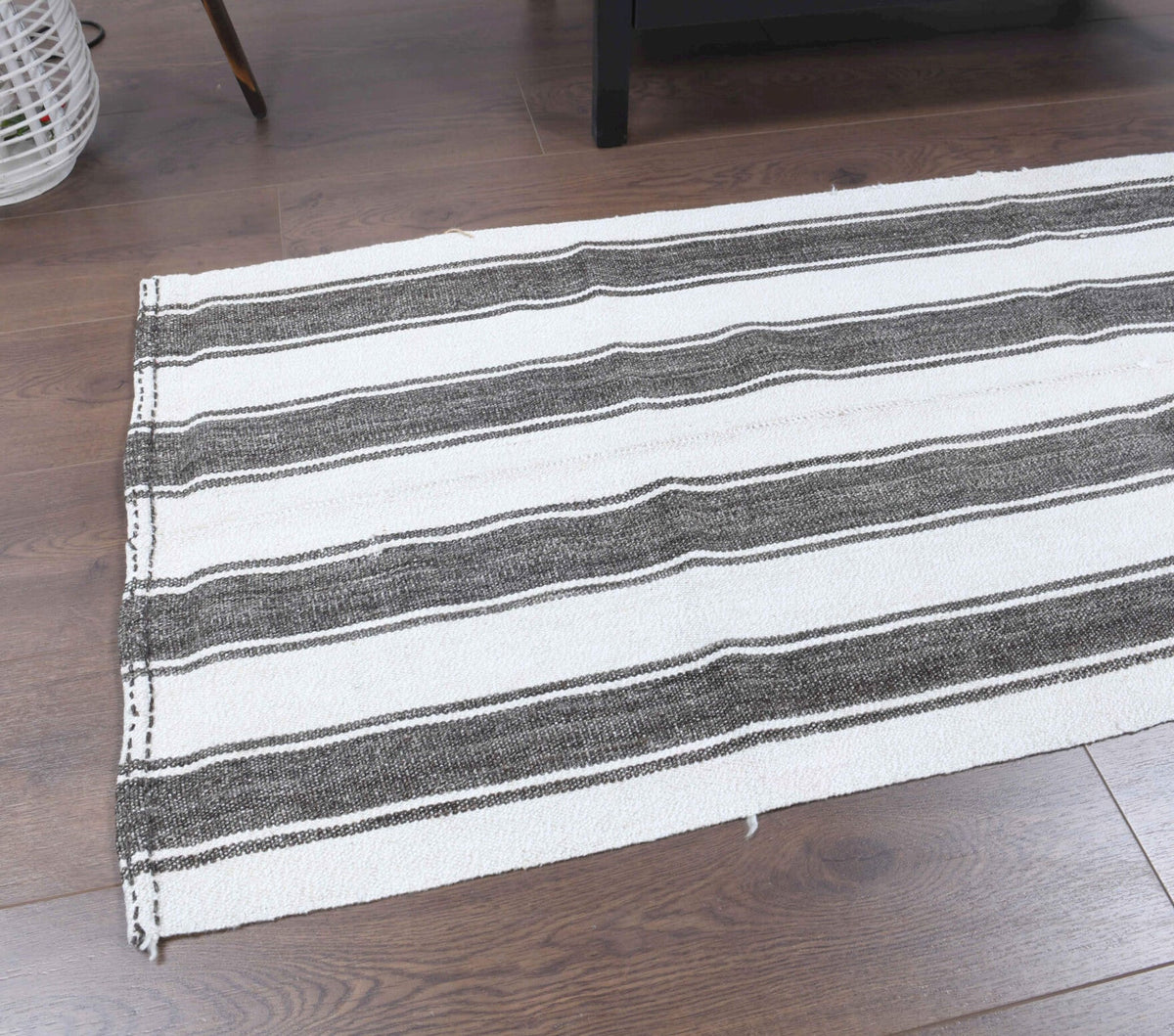 Tek parça vintage kilim yolluk 68x181 cm (1,23 m²) – Pera Halı