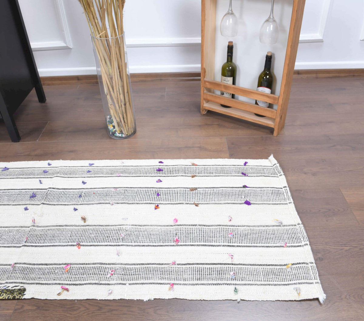 Vintage yolluk 66x187 cm – gri ve beyaz kilim motifli, el dokuma