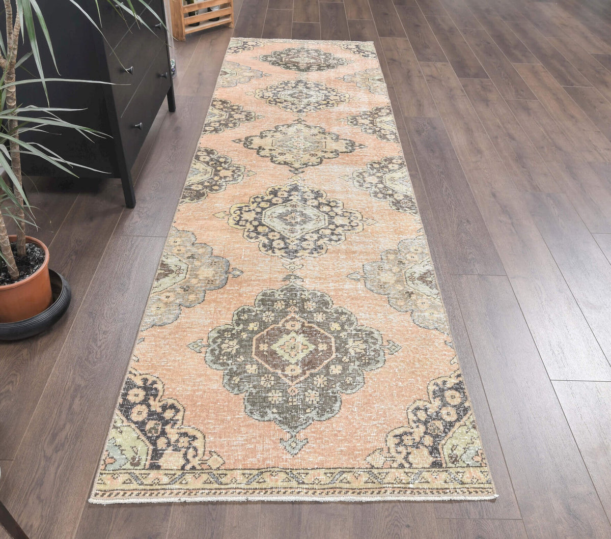 El yapımı vintage yolluk 91x305 cm oryantal desenli yün - yakın çekim doku detayı