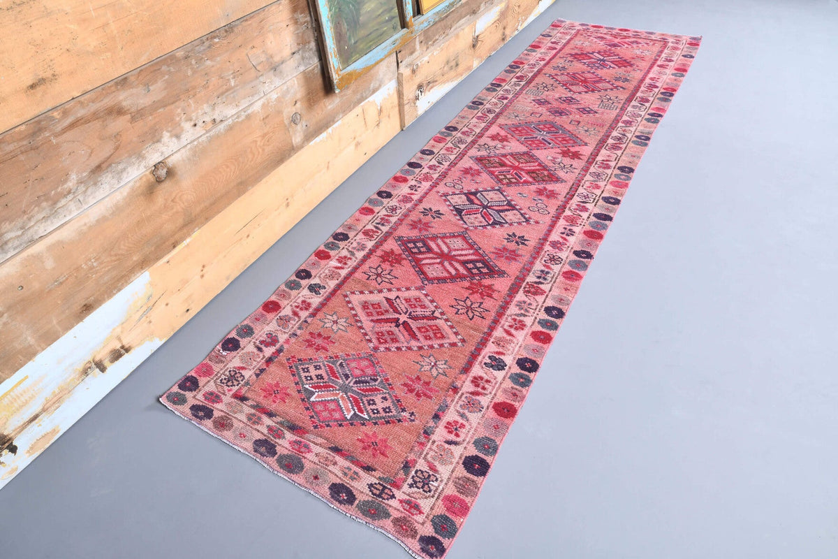 El yapımı vintage yolluk 86x318 cm i̇kat desenli yün - yakın çekim doku detayı