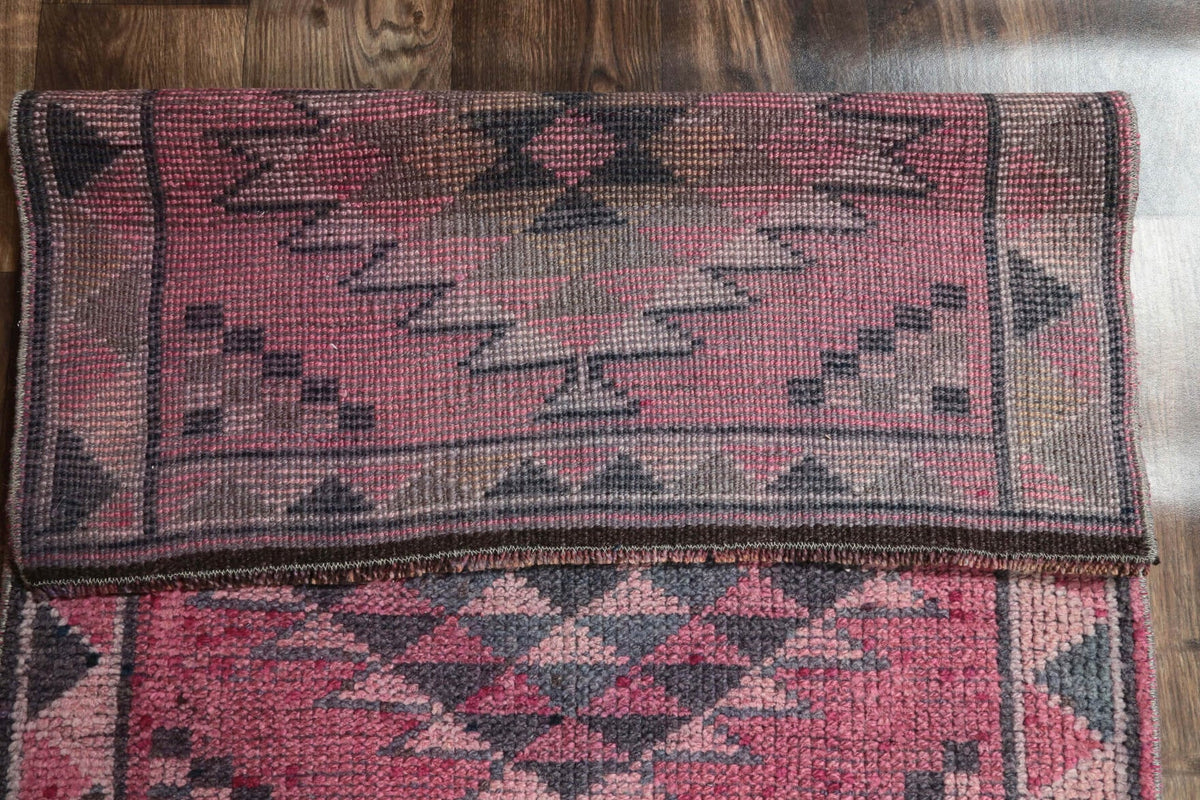 Antre ve koridor için ikat desenli el dokuma vintage yolluk – 83x332 cm