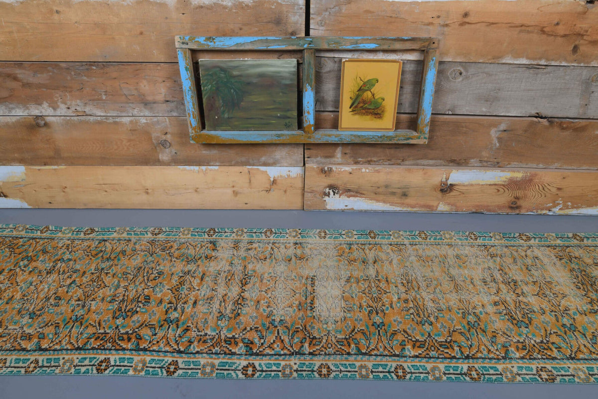 1970'lerden Anadolu kökenli çiçek desenli el dokuma vintage yolluk, 80x330 cm