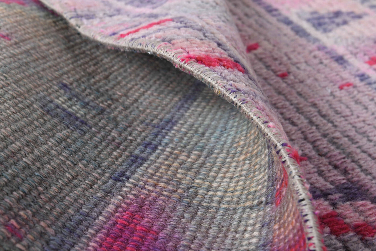 Vintage yolluk 79x328 cm – pembe ve beyaz ikat desenli, el dokuma