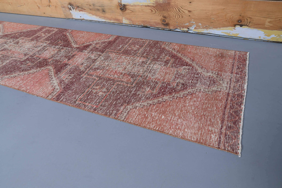 El yapımı vintage yolluk 79x338 cm tribal desenli yün - yakın çekim doku detayı