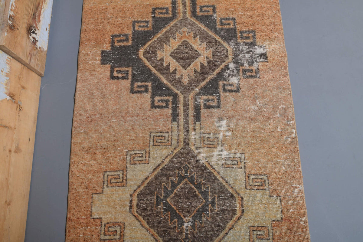 Tek parça el dokuma vintage yolluk 93x327 cm (3,04 m²) – Pera Halı