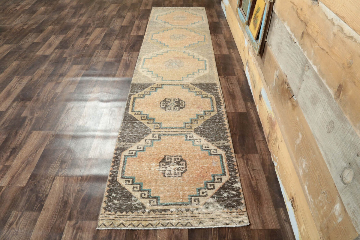 El yapımı vintage yolluk 81x356 cm geometrik desenli yün - yakın çekim doku detayı