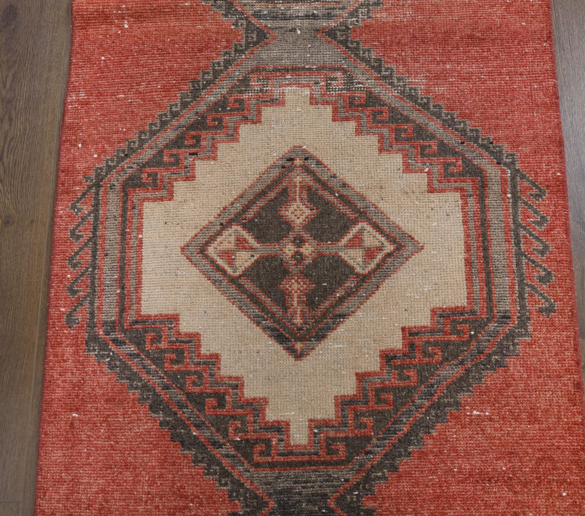 Tek parça el dokuma vintage yolluk 83x380 cm (3,15 m²) – Pera Halı