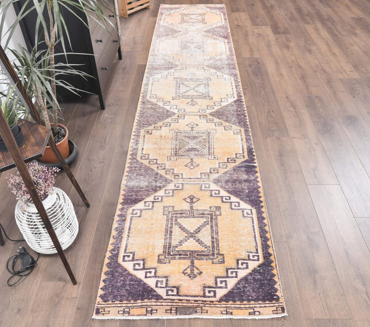 El yapımı vintage yolluk 79x386 cm geometrik desenli yün - yakın çekim doku detayı