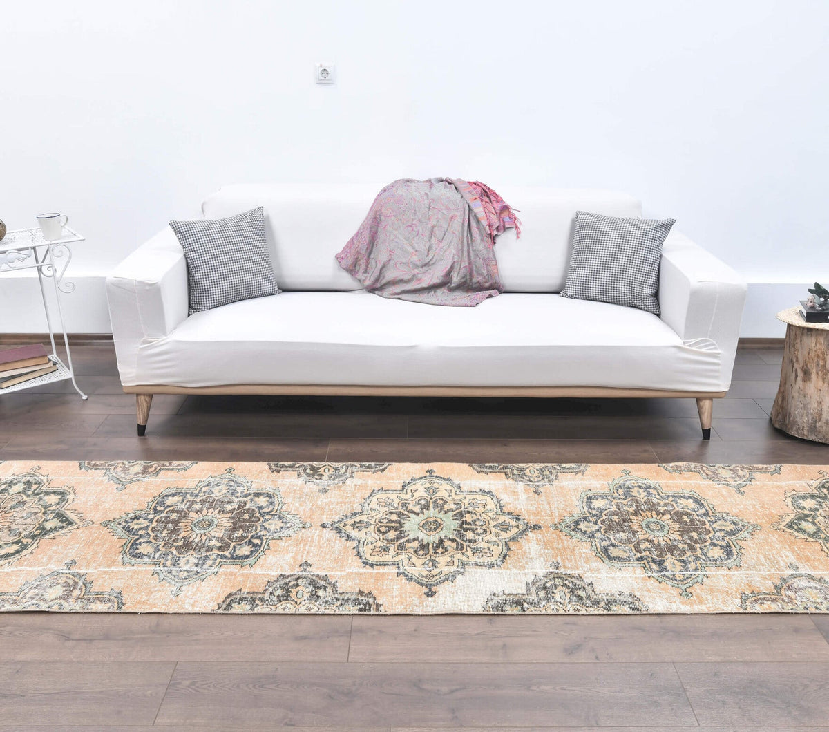 1960'lardan Anadolu kökenli ikat desenli vintage kilim yolluk, 78x380 cm
