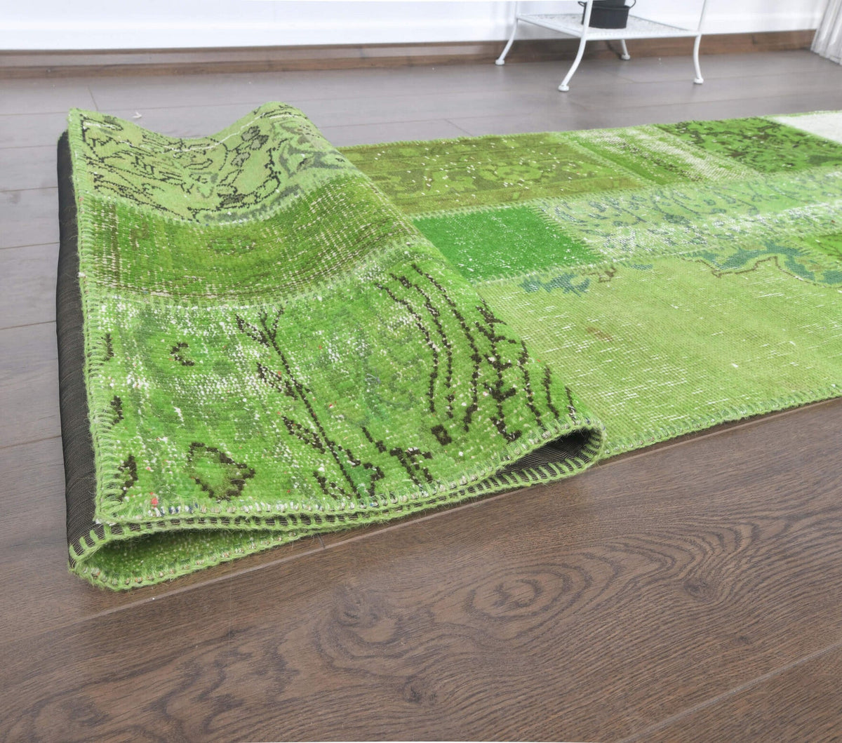 El yapımı vintage yolluk 81x401 cm üzeri boyalı desenli yün - mekan görünümü