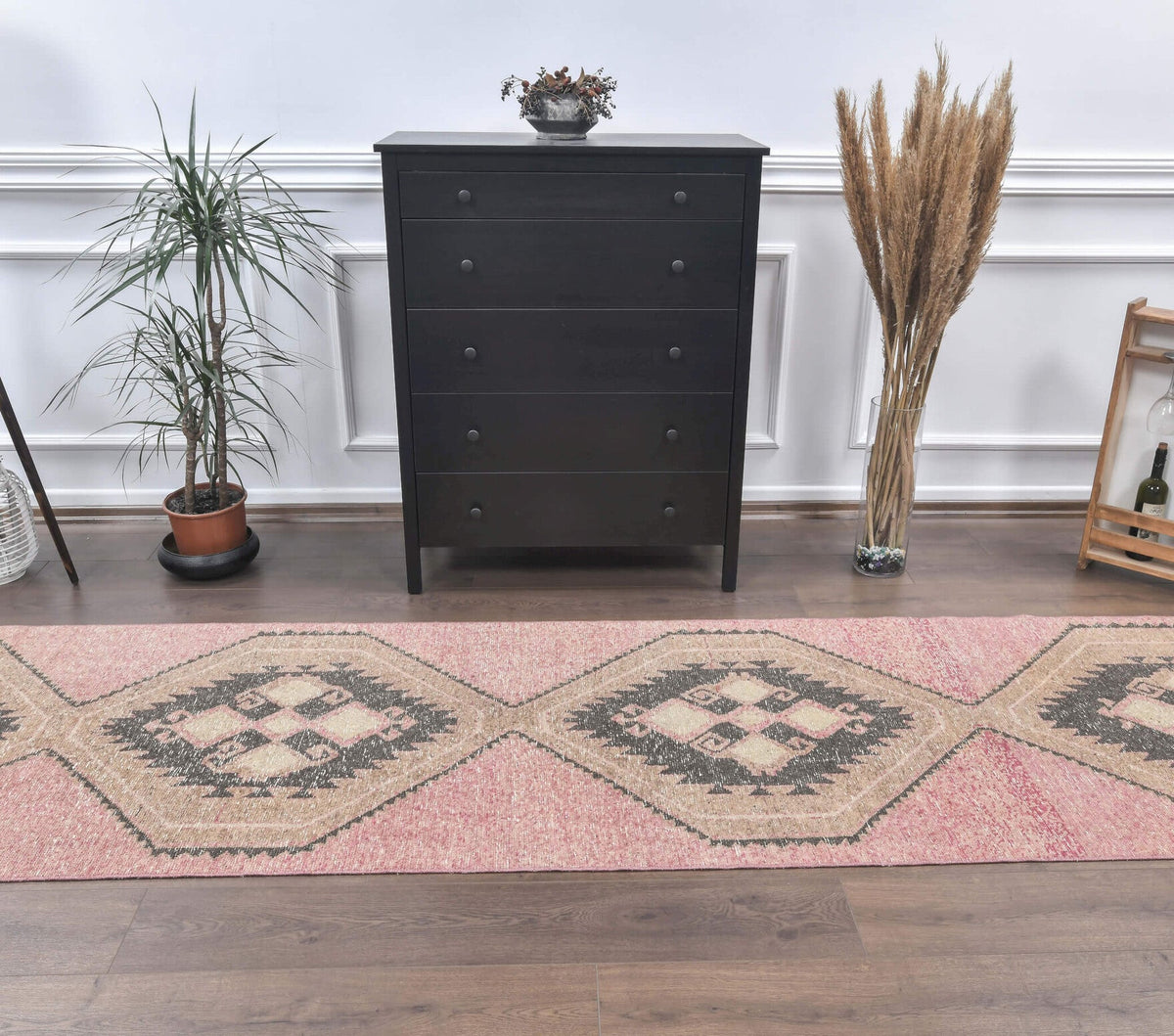 Tribal desenli el dokuma vintage yolluk – turuncu, pembe ve kahverengi tonlarda yün dokuma