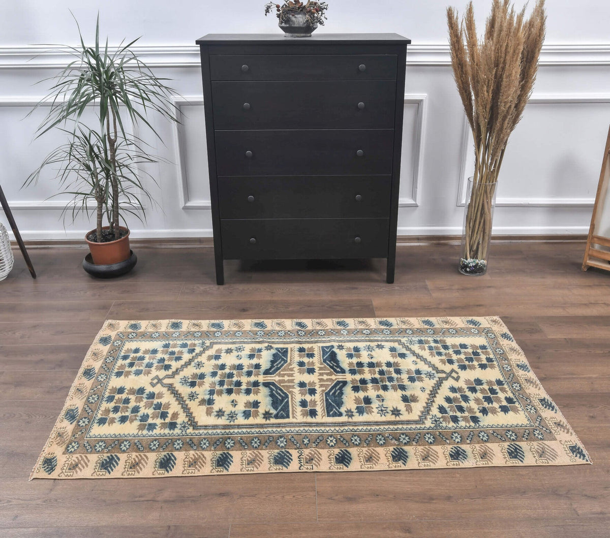 El yapımı vintage halı 94x170 cm bordürlü desenli yün - detay görünümü