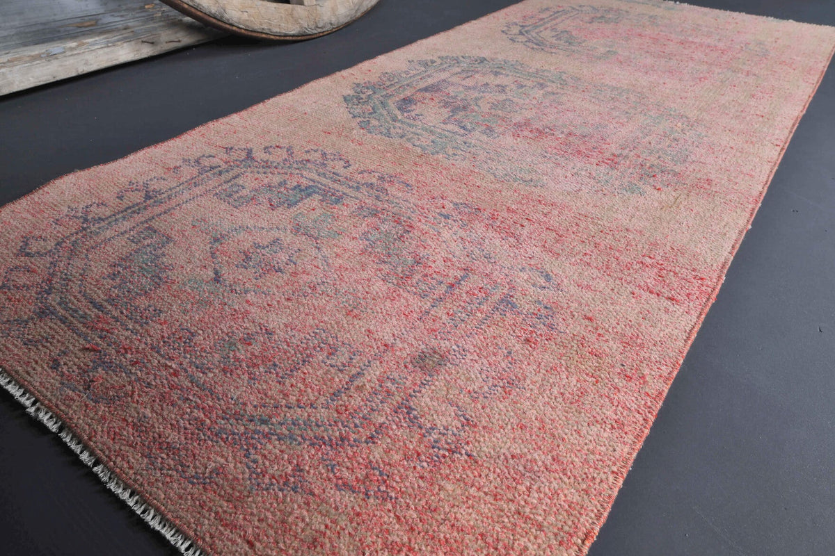 El yapımı vintage yolluk 81x196 cm soyut desenli yün - yakın çekim doku detayı