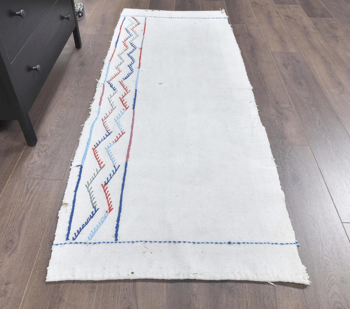 El yapımı vintage yolluk 76x183 cm düz desenli yün - yakın çekim doku detayı