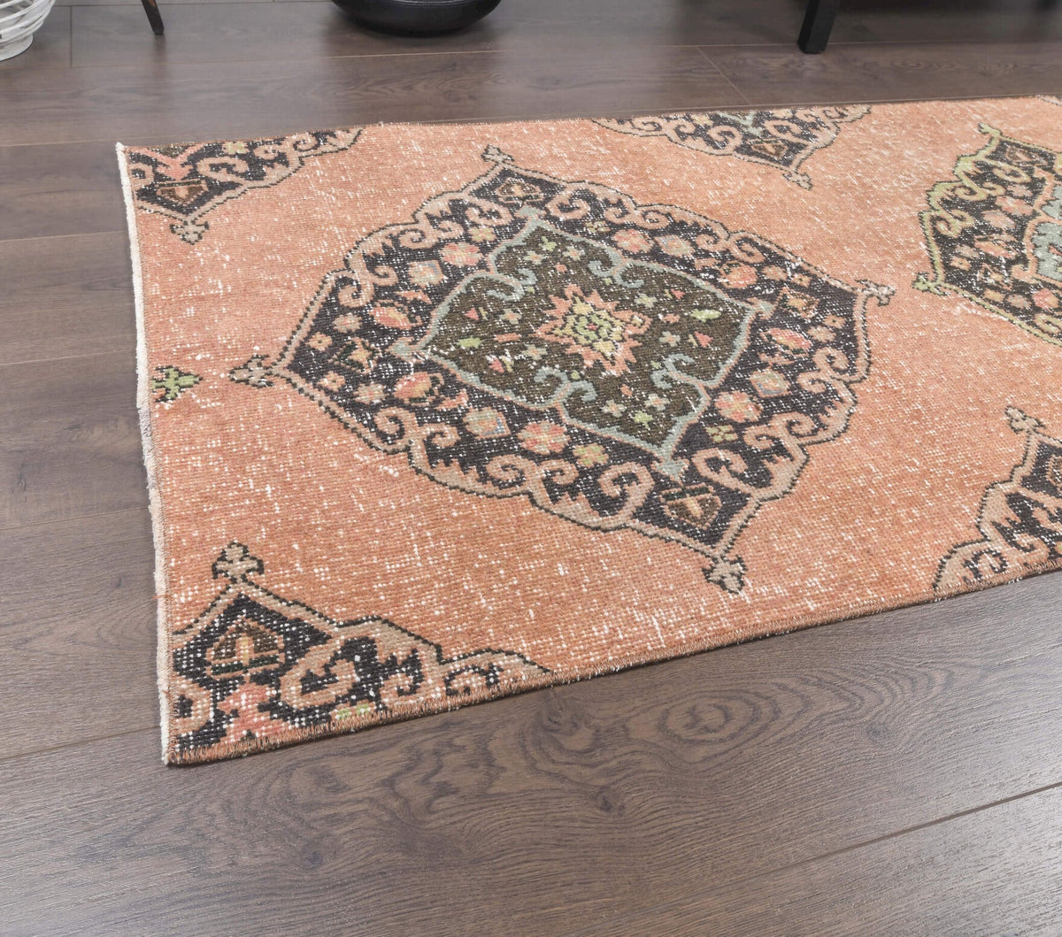 Tek parça el dokuma vintage yolluk 78x286 cm (2,23 m²) – Pera Halı