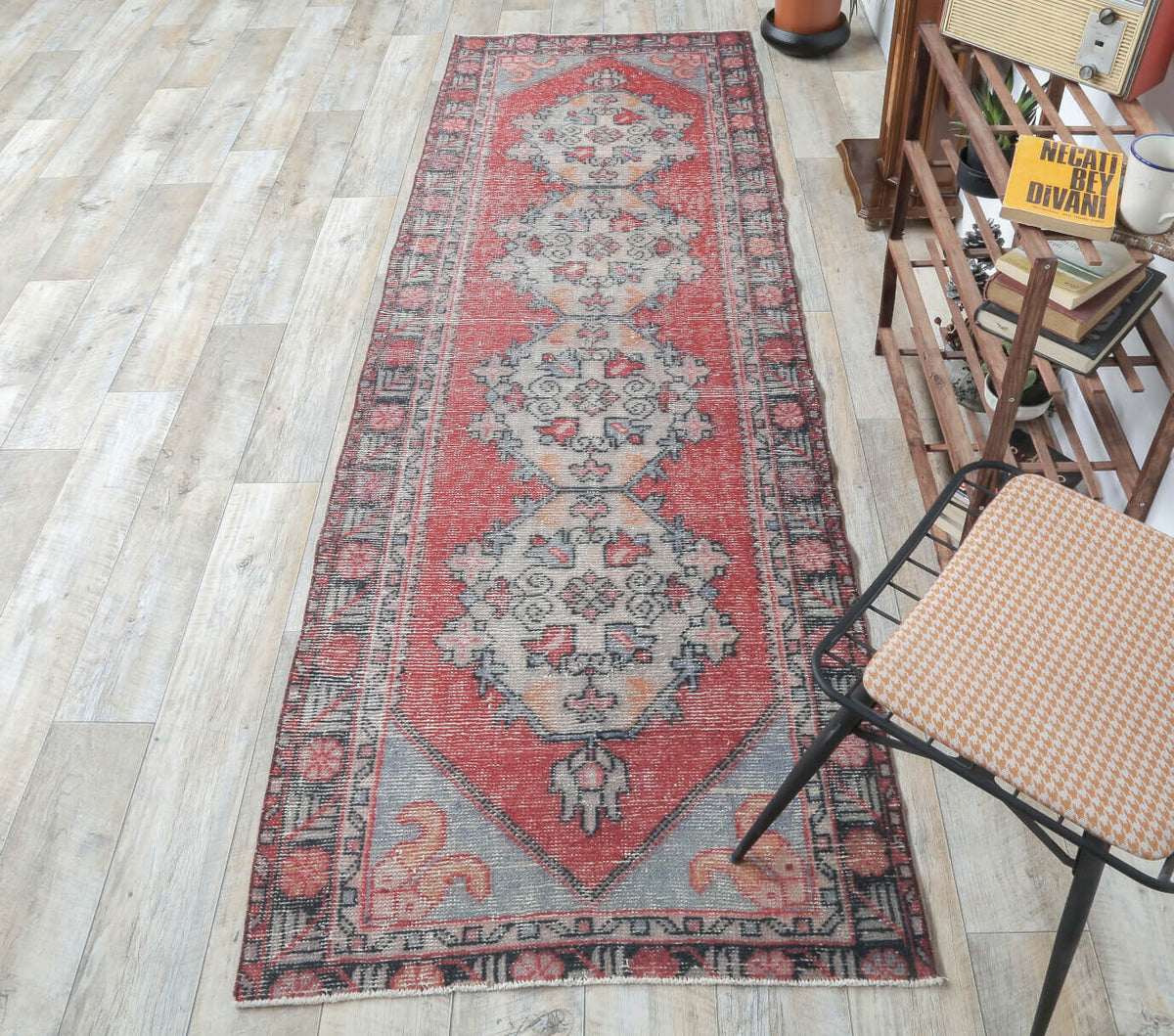 Tek parça el dokuma vintage yolluk 92x289 cm (2,66 m²) – Pera Halı