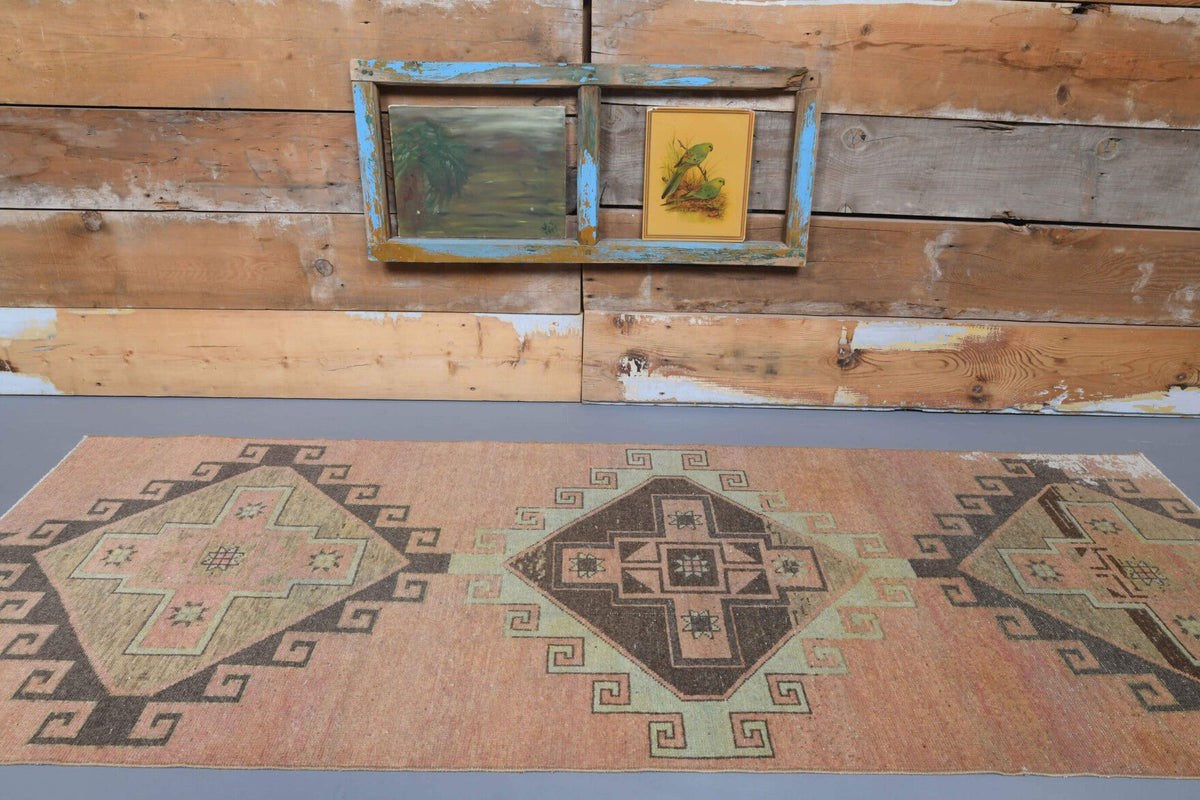 El yapımı vintage yolluk 94x262 cm geometrik desenli yün - yakın çekim doku detayı