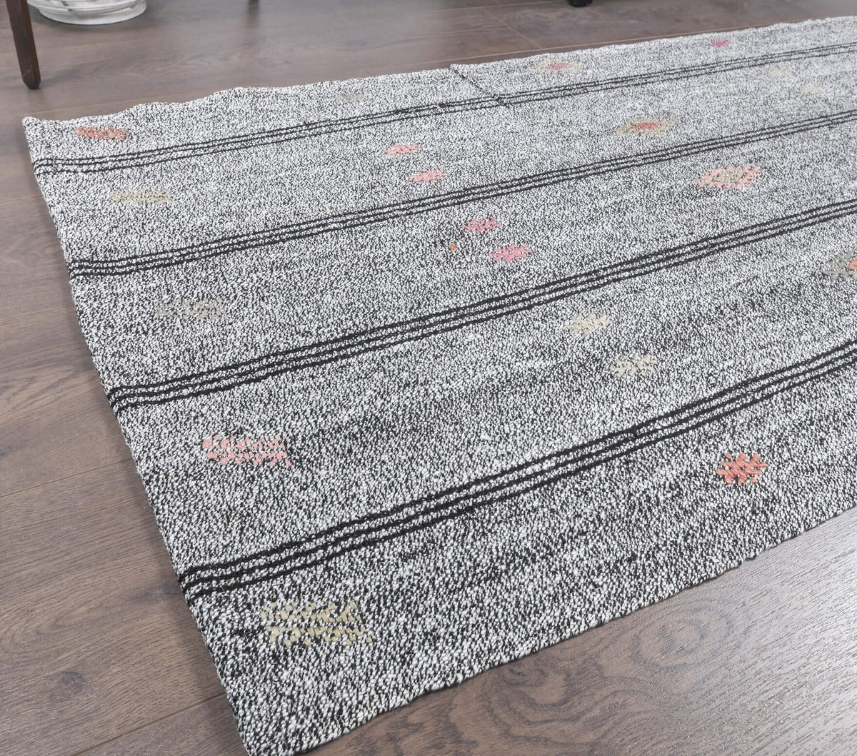 Tek parça vintage kilim yolluk 79x270 cm (2,13 m²) – Pera Halı