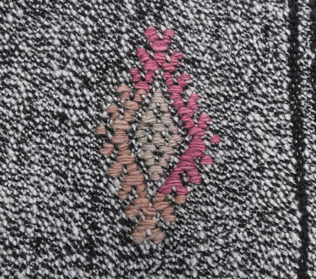 Antre ve koridor için çizgili vintage kilim yolluk – 79x270 cm